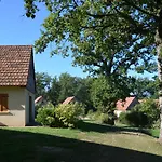Le Bleu Aldeamento Turístico