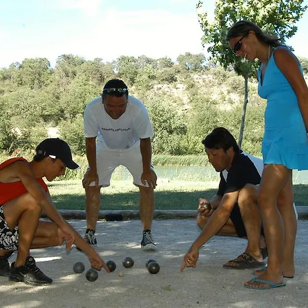 Village de vacances Le Bleu 4*