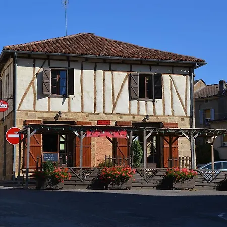 Le Bleu 4*